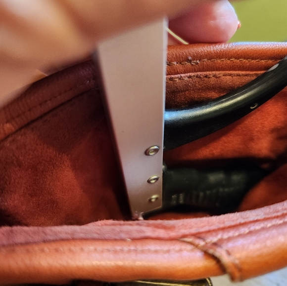 GB GIANNI BINI Three Buckle Ruched Vamp Rust Color Leather Cuffed Ankle Boot 8.5 - Picture 5 of 5